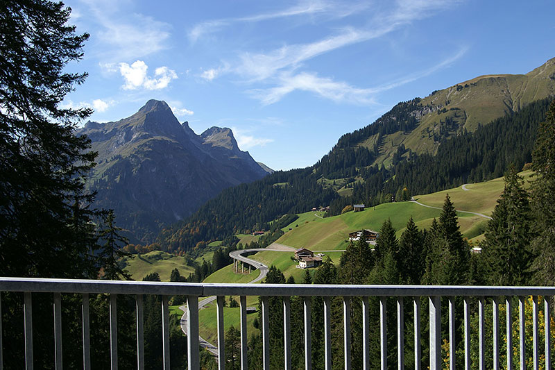 Une vue d'un paysage de l'Autriche