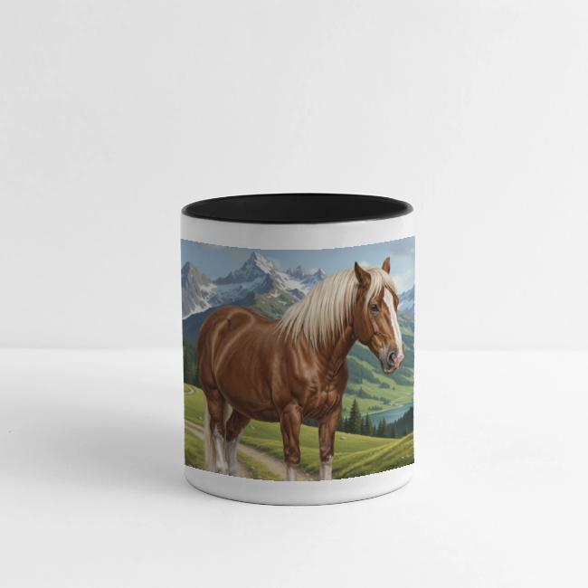 Le cheval Abtenauer et un paysage de l'Autriche