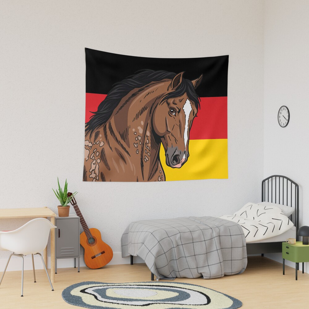 La t�te du Cheval Aegidienberger devant le drapeau de l'Allemagne