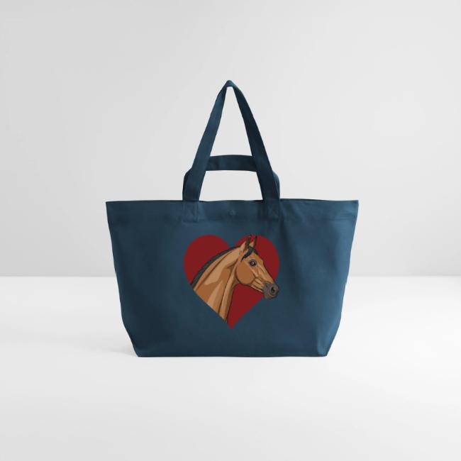 La t�te du Cheval Akhal T�k� et un coeur rouge