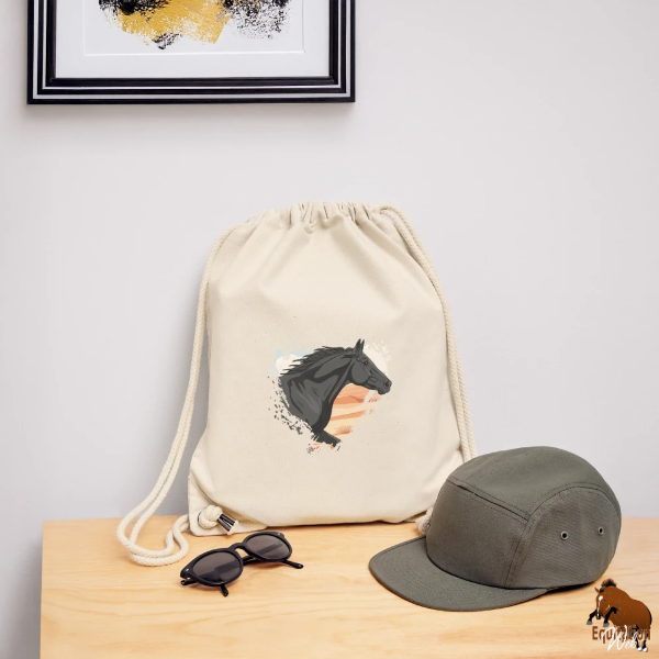 Le Cheval Abaga sur un sac � cordon