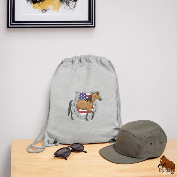 Le Cheval Abstang sur un sac � cordon