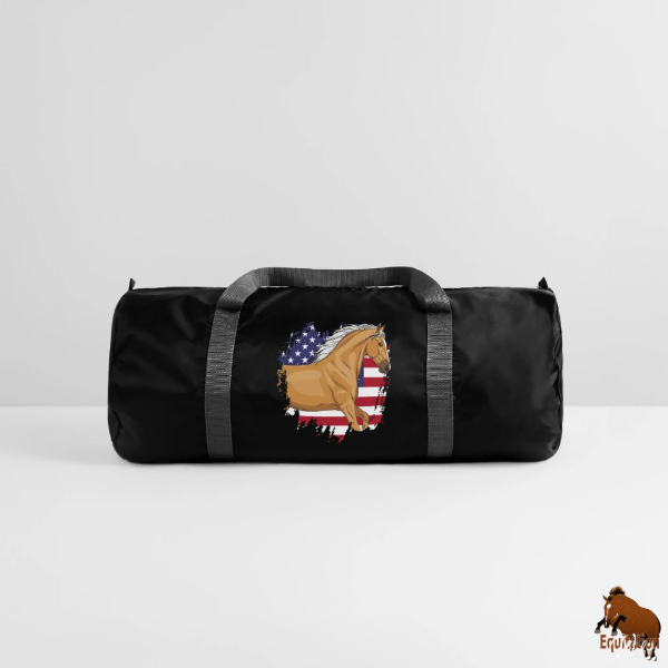 Le Cheval Demi Selle Am�ricain sur un sac de sport