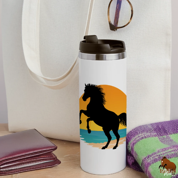 Le Cheval Abbayan sur un mug isotherme