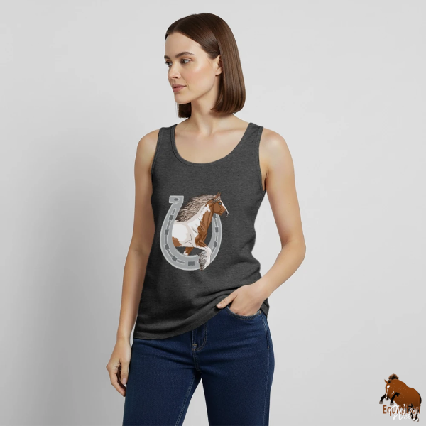 Le Cheval Irish Cob sur un d�bardeur