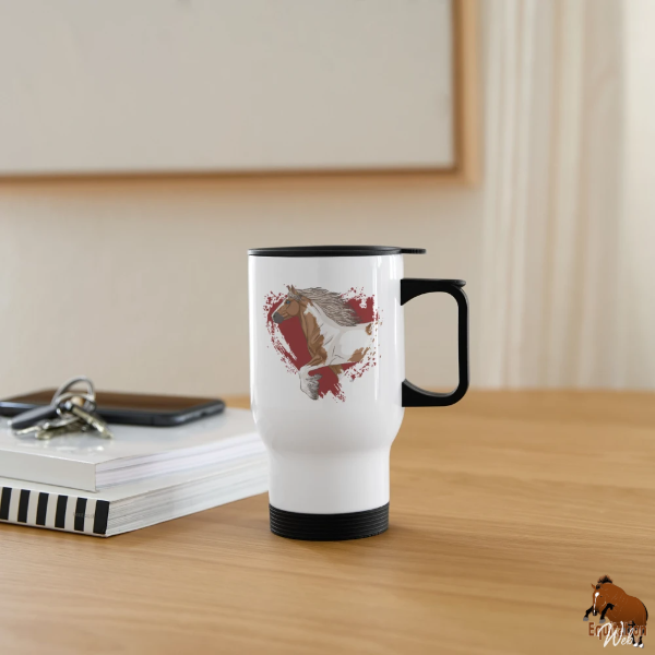 Le Cheval Irish Cob sur une tasse isotherme