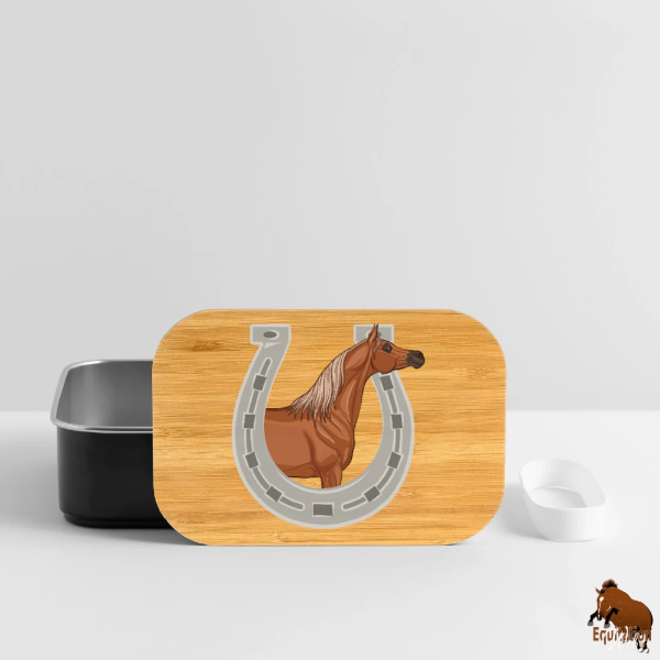 Le Cheval Arabe sur une bo�te � gouter