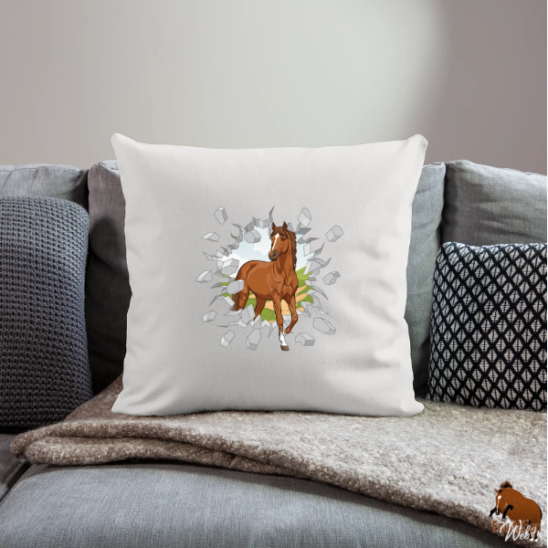 Le Cheval Dobrogeana sur un coussin
