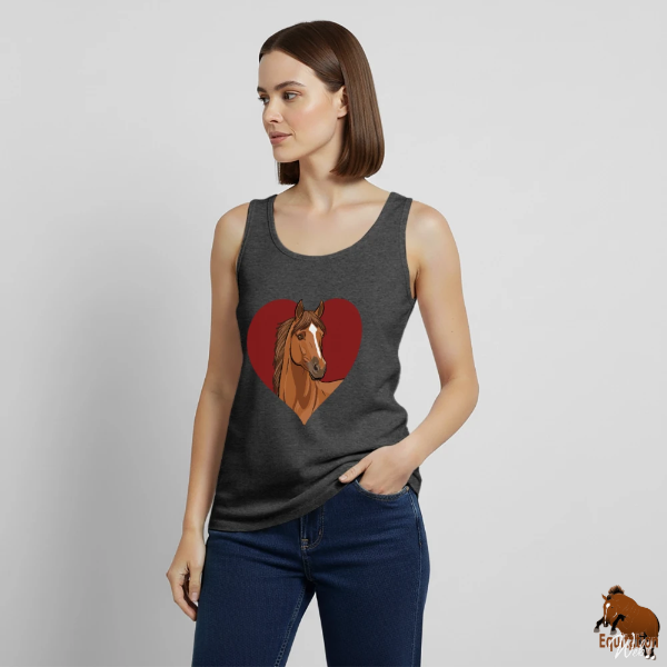 Le Cheval Dobrogeana sur un d�bardeur