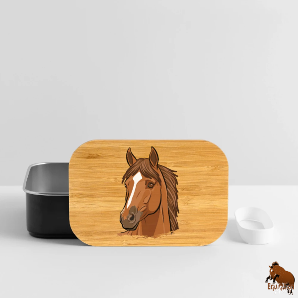 Le Cheval Dobrogeana sur une bo�te � gouter