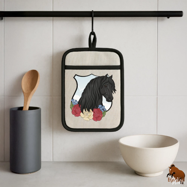 Le Cheval Frison sur une manique