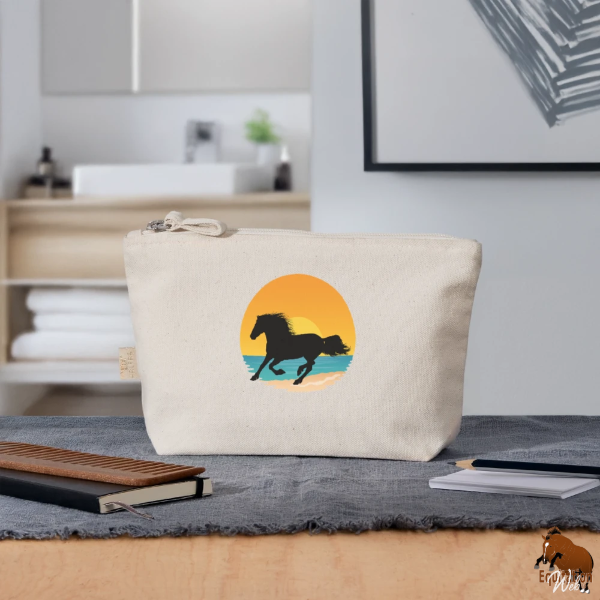 Le Cheval Frison sur une trousse