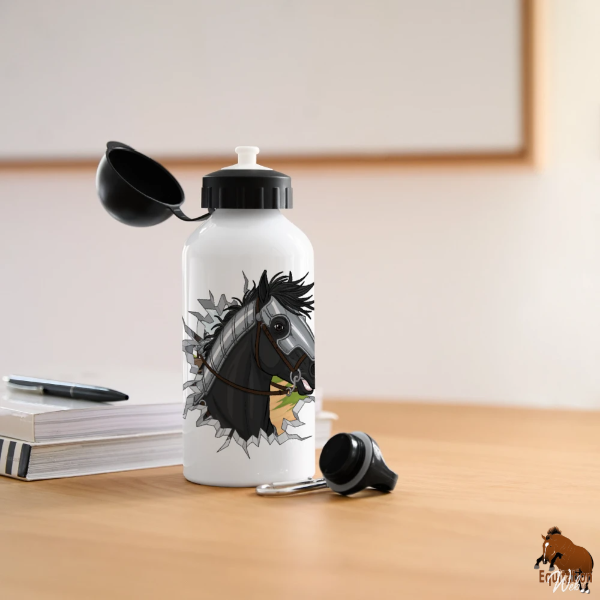 Les Chevaux de guerre sur une gourde